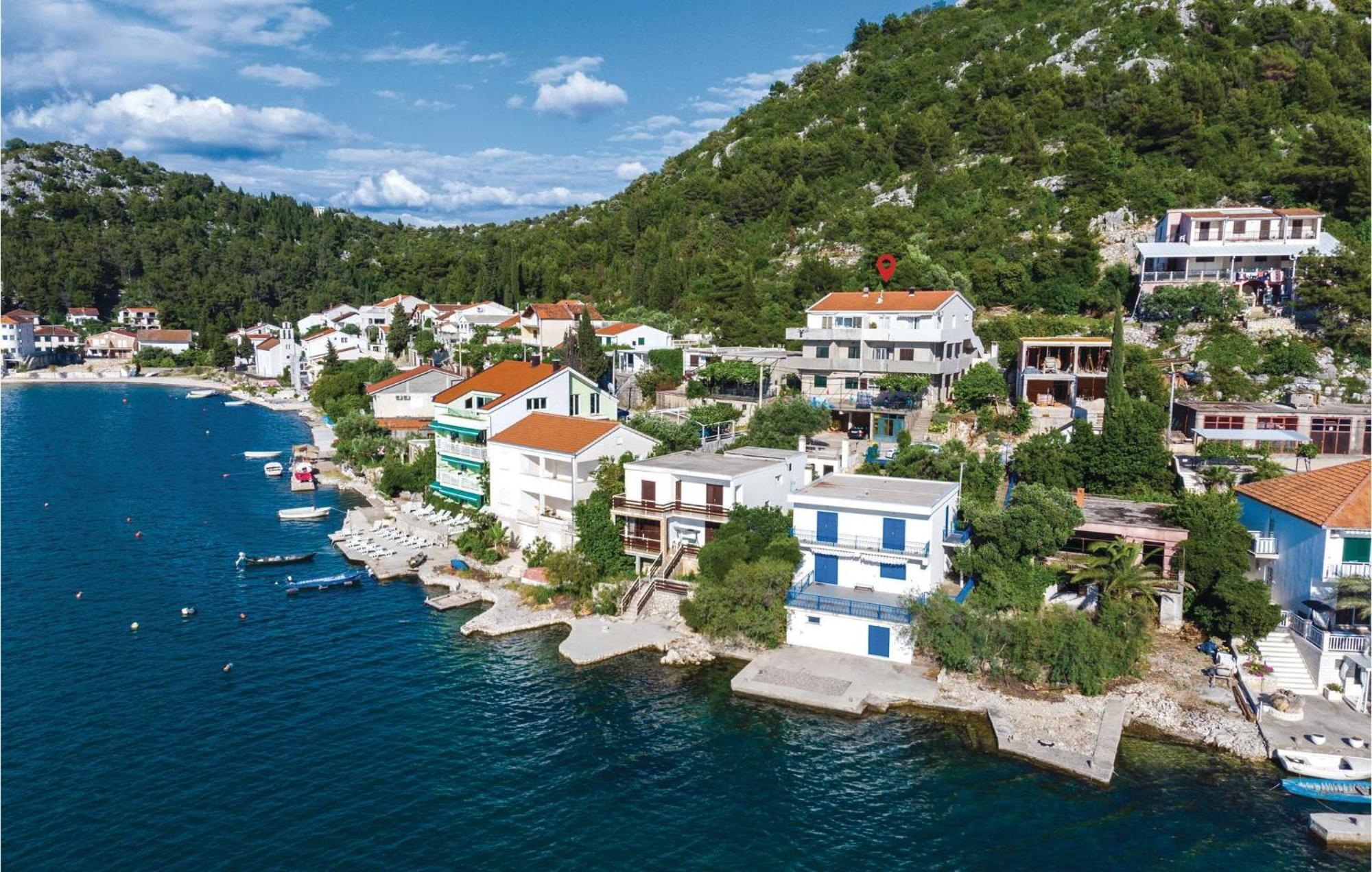 Awesome Apartment In Blace With House Sea View Exterior foto